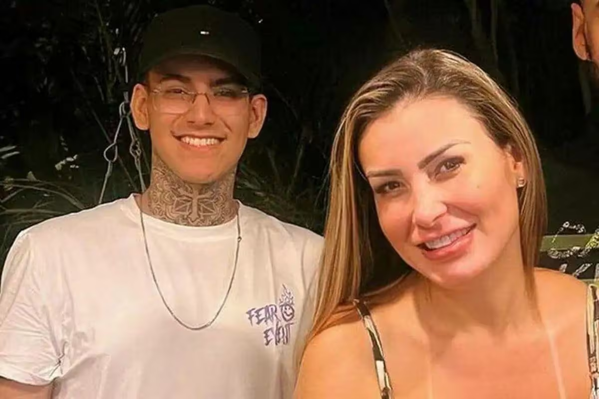 Andressa Urach revela que ajudou próprio filho a perder a v!rg!ndad3: ‘Eu mesm… Ver mais