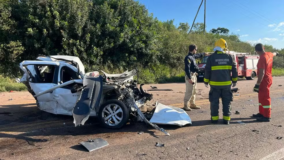 Lut0: Nossa querida CANTORA morre após grave acidente na estrad… Ver mais